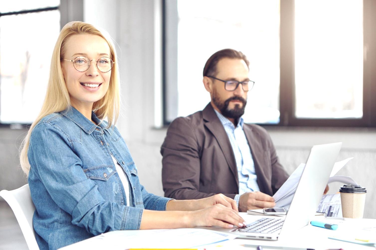 Environnement de travail collaboratif pour le développement des compétences commerciales